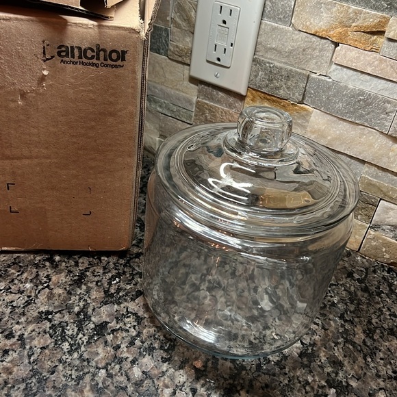Anchor Hocking 3 Quart glass jar with lid NIB - Picture 4 of 10